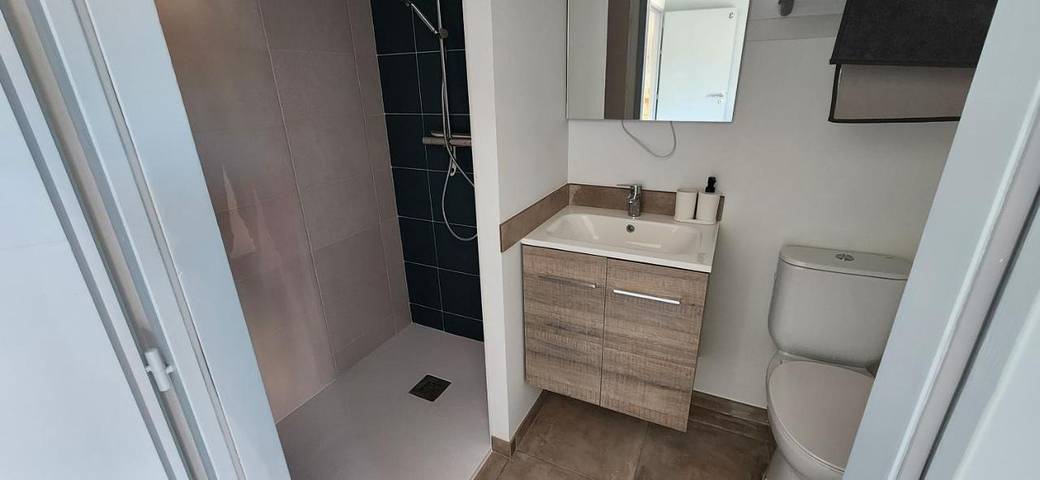 Gîte pour 2 personnes, avec jardin et terrasse à La Roche-sur-Yon - 3