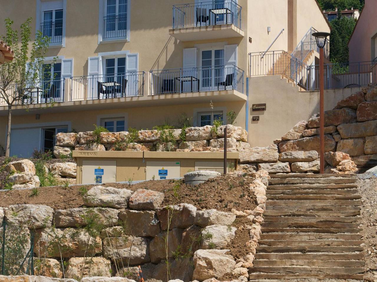 Appartement entier, Beautiful apartment with Ac, near Lac de Saint-Cassien in Callian, Région de Draguignan