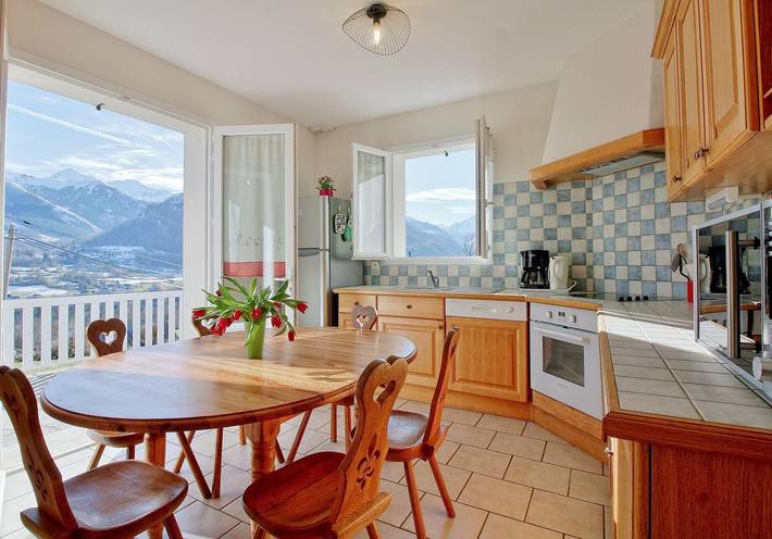 Gîte pour 6 personnes, avec terrasse et jardin à Arcizans-Dessus - 3