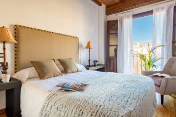 Apartment for 4 People in Centro (Granada), Granada, Photo 3