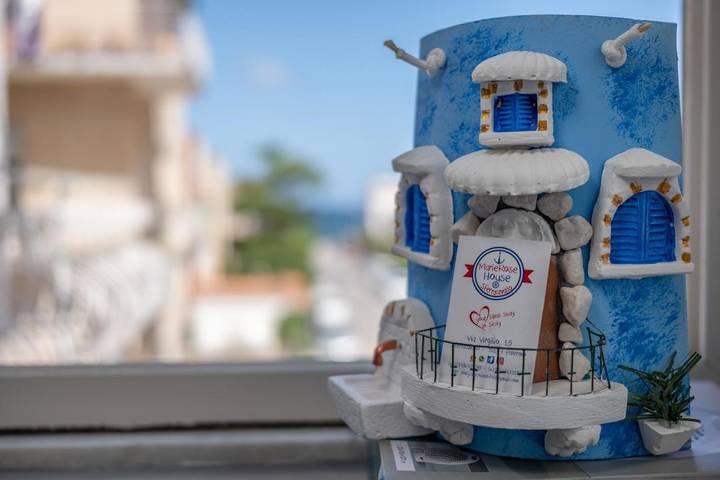 Gîte pour 6 personnes, avec terrasse à Sferracavallo - 3