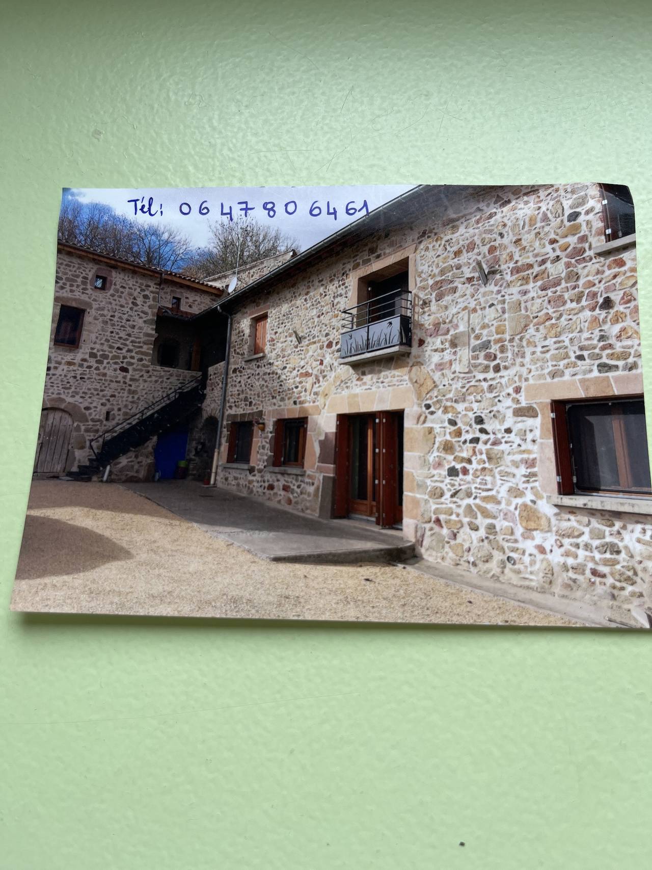 Chez Jocelyne et Michel - Chambre 2 in Saint-Gervazy, Région de Besse-et-Saint-Anastaise