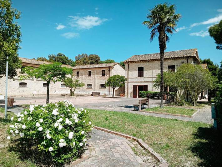 Hotel für 2 Personen, mit Garten - 1