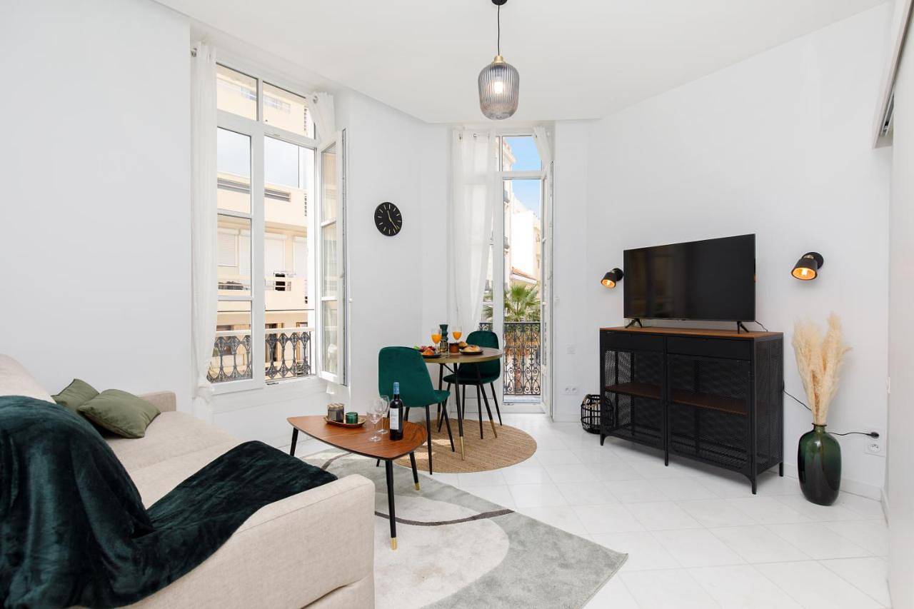 Appartement entier, Superior Studio in Cannes, Côte méditerranéenne (France)