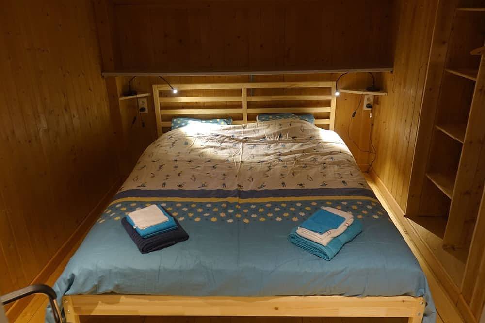 Großes gemütliches Familienchalet, 15 ' von Disentis. in Medel (Lucmagn), Surselva