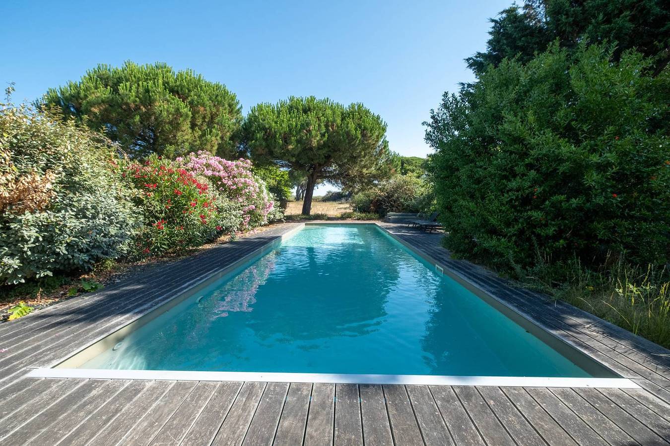 Ganze Ferienwohnung, Ferienwohnung für 10 Personen mit Pool in Les Portes-en-Ré, Ile de Re