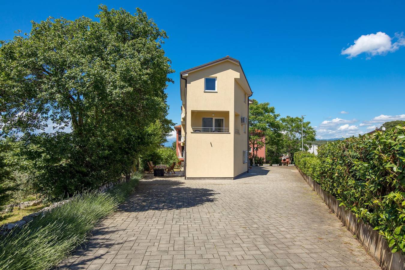 Ganze Wohnung, Ferienwohnung Mario - 1 in Malinska-Dubašnica, Krk