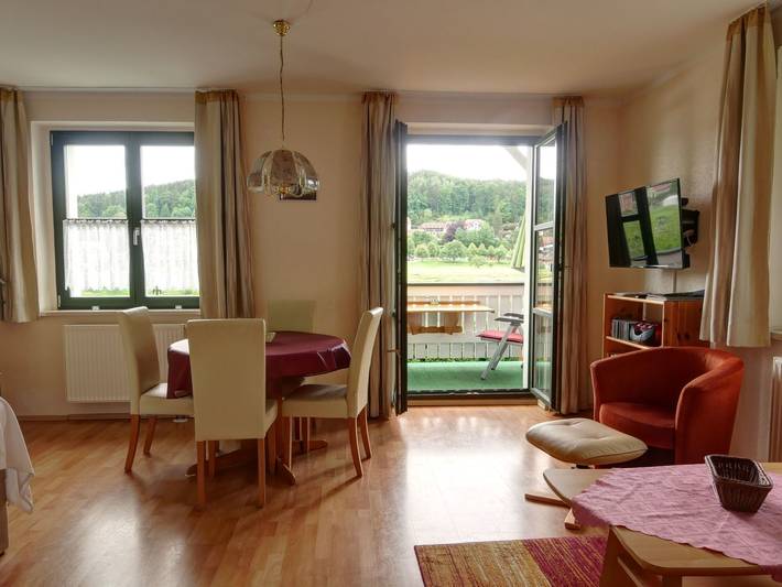 Ferienwohnung für 2 Personen, mit Balkon und Garten sowie Ausblick in Sächsische Schweiz - 4