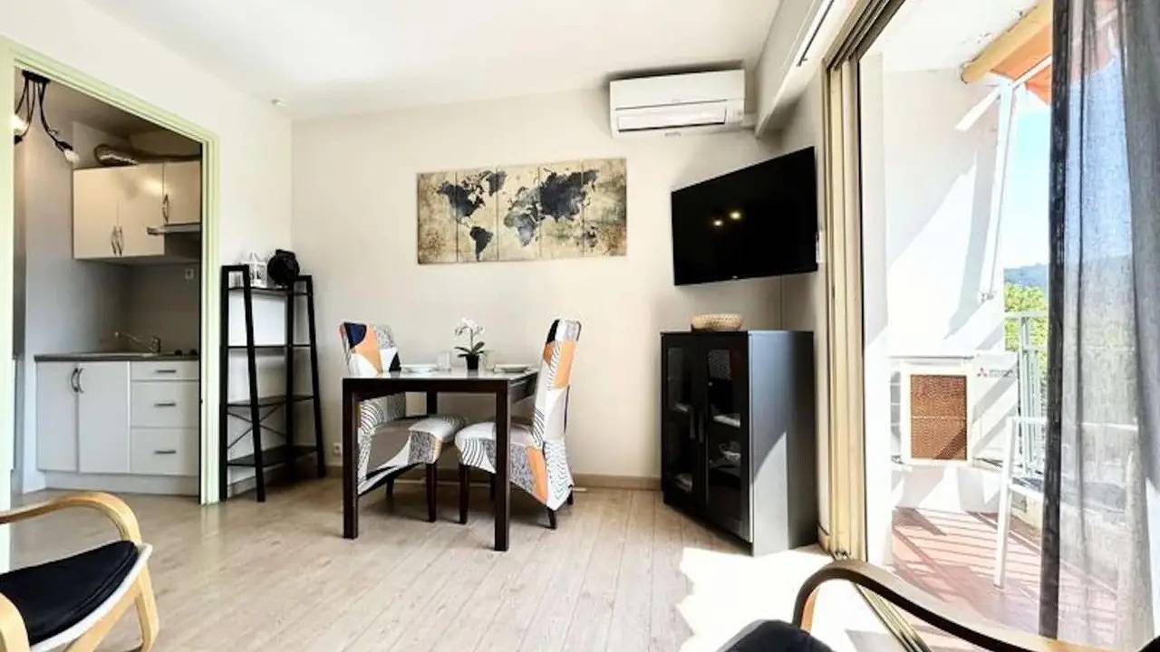 Apartamento vacacional entero, Ferienwohnung für 2 Personen (25 m²) in Gréoux-les-Bains in Gréoux-les-Bains, Alpes de Alta Provenza