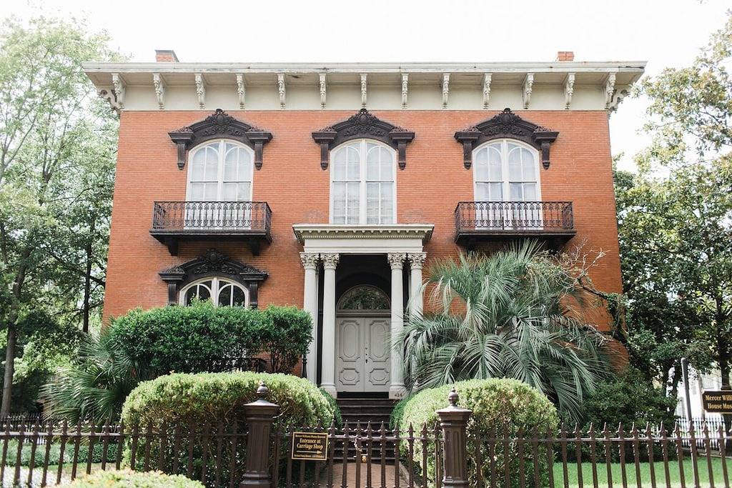 Ganze Wohnung, Schickes Apartment an der Küste im Forysth Park mit Parkmöglichkeiten bei Lucky Savannah in Savannah, Chatham County