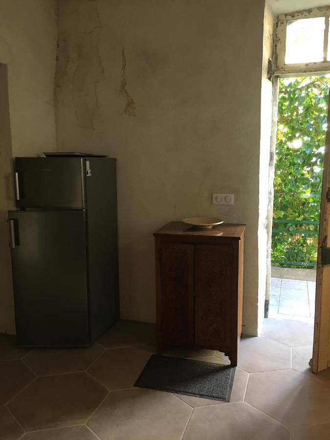 Location de vacances pour 6 personnes, avec vue et terrasse, animaux acceptés à Saint-Laurent-de-Carnols - 4