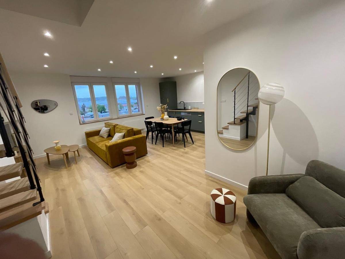 Appartement entier, Two-Bedroom Apartment in Champigneulles, Région de Nancy