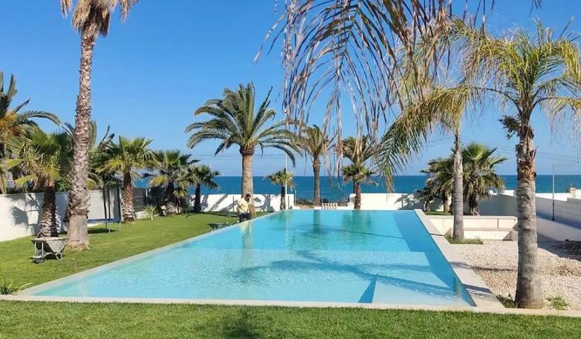 Casa rural para 16 personas, con jardín además de piscina y jacuzzi en Vinaroz - 3