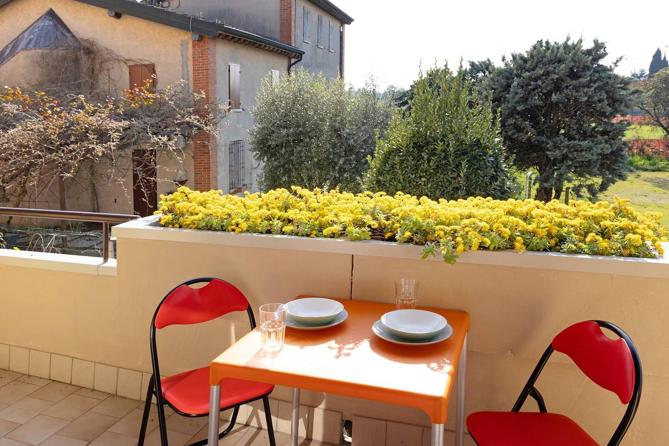 Ganze Wohnung, Ferienwohnung 'Brezza Del Lago' mit Seeblick, Wlan und Klimaanlage in Rivoltella del Garda, Desenzano del Garda