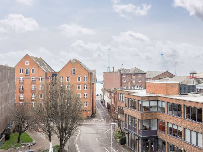 Ganze Wohnung, Galician Shore - With Free Parking in Poole, Poole Harbour
