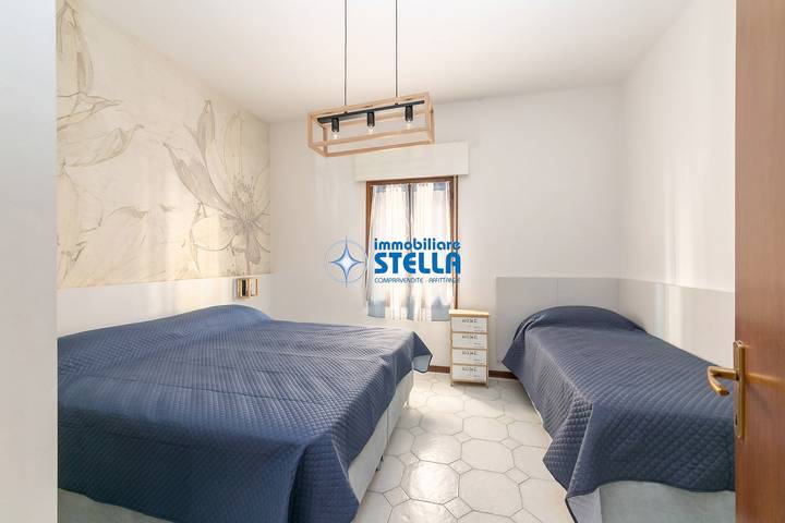 Entire apartment, * Giglio * / Piazza Marconi [park] in Lido di Jesolo, Jesolo-City