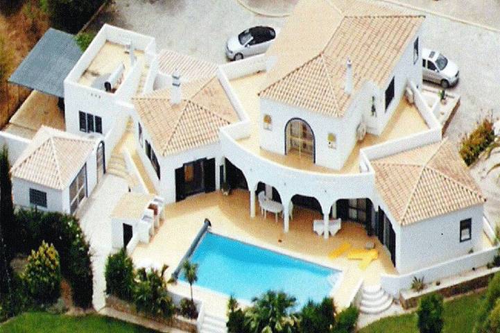 Villa for 10 people, with garden in Alvor