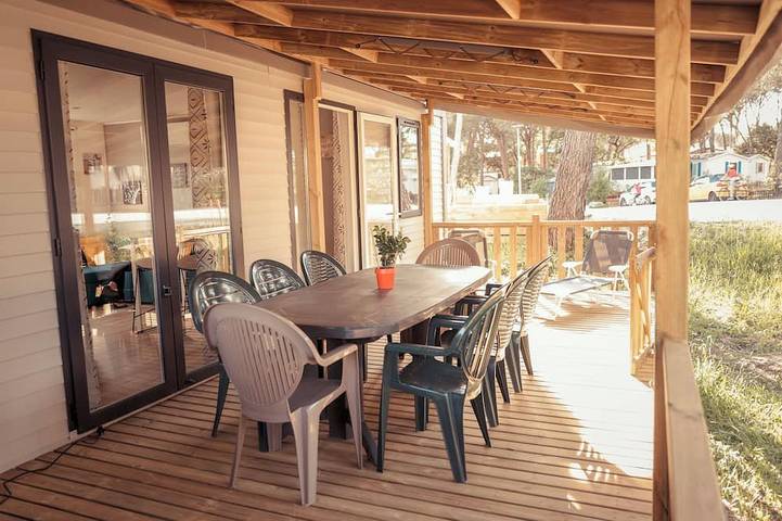 Camping pour 8 personnes à Puget-sur-Argens