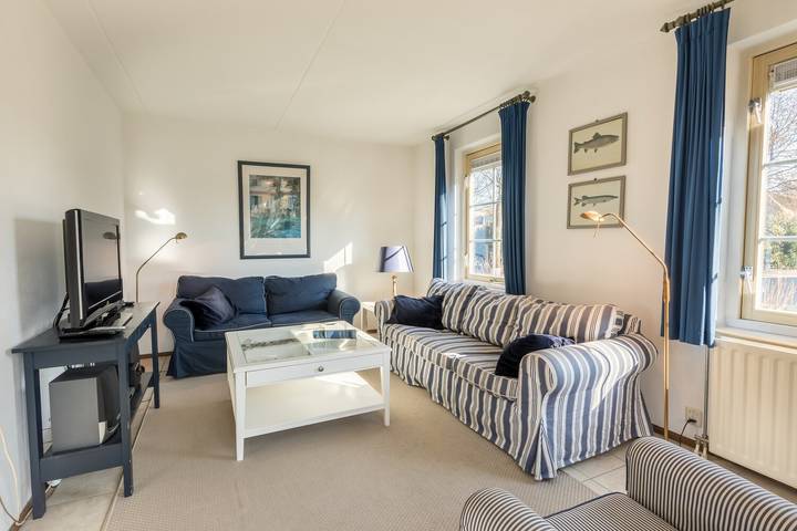 Bungalow für 6 Personen, mit Balkon/Terrasse und Terrasse sowie Garten und Sauna in Domburg