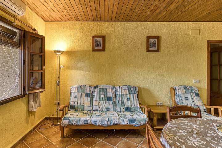 Casa rural para 4 personas, con Jardín en Garrigás - 3