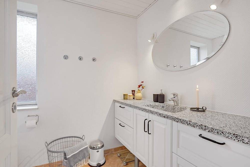 Wunderschönes Haus in Sunds mit Küche in Sunds, Sunds Sø