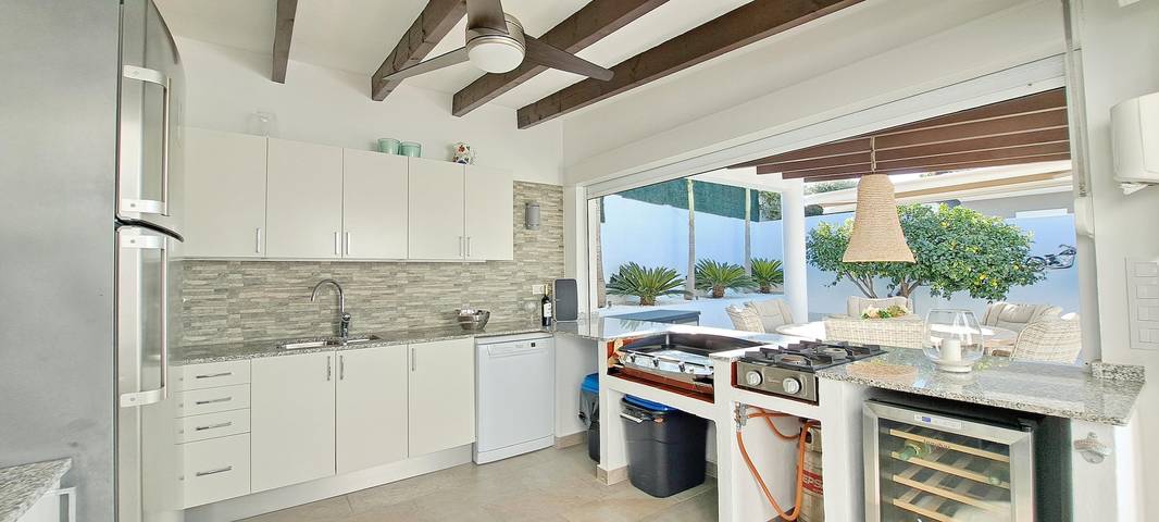 Chalet para 4 personas, con jardín además de terraza y piscina, Familias con niños en Comunidad Valenciana - 3