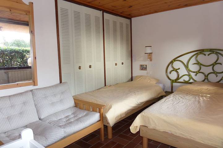 Gîte pour 5 personnes, avec jardin ainsi que terrasse et piscine à Vingrau - 3