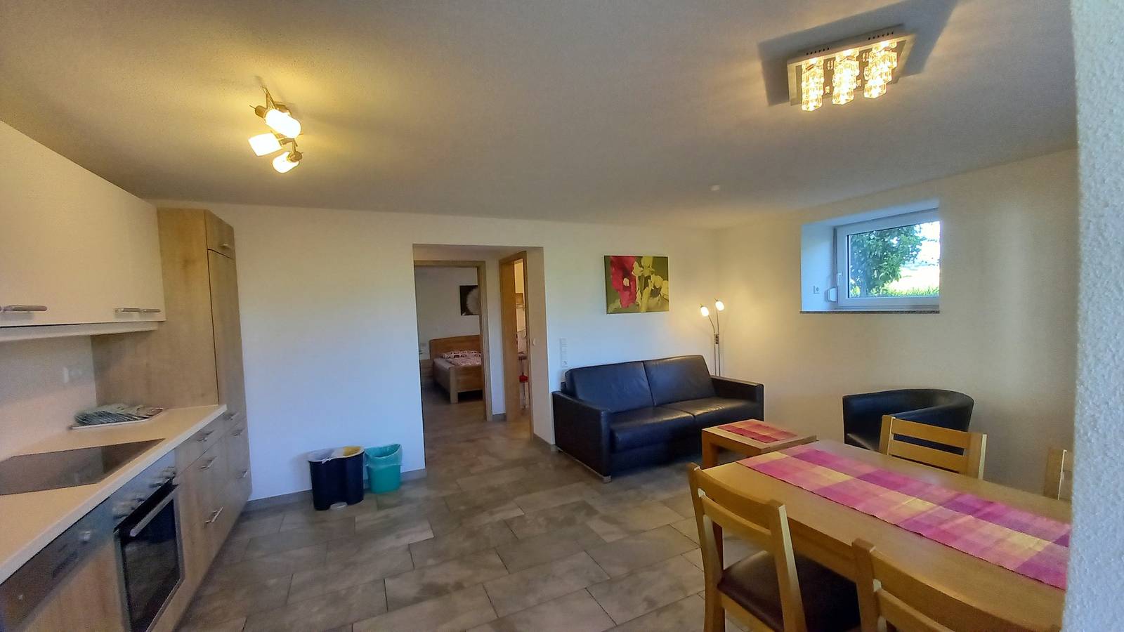 Ganze Ferienwohnung, Ferienwohnung für 3 Personen mit Terrasse in Bodnegg, Region Bodensee-Oberschwaben