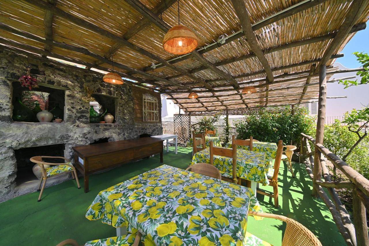 La Rosa - Luxury B&B in Ischia Stadt, Ischia