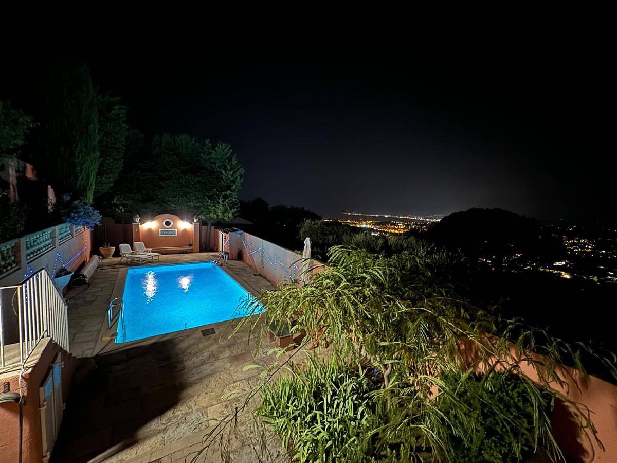 Chambre d'hôtes duplex Le petit mas niçois de la Villa rose in Nice, Côte méditerranéenne (France)