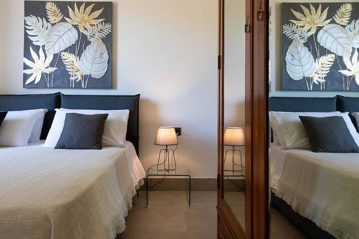 Villa in Sicily with a pool and sauna, sleeps 10 in Marsala, Trapani Province