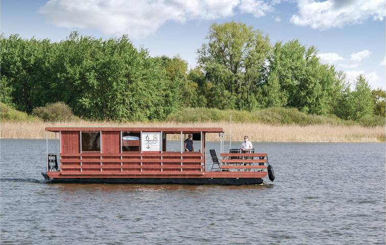 Ferienhaus für 6 Personen, mit Terrasse in Loitz