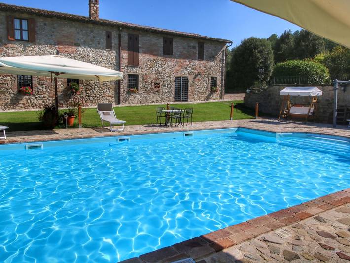 Ferienwohnung für 4 Personen, mit Garten und Pool sowie Sauna in Todi