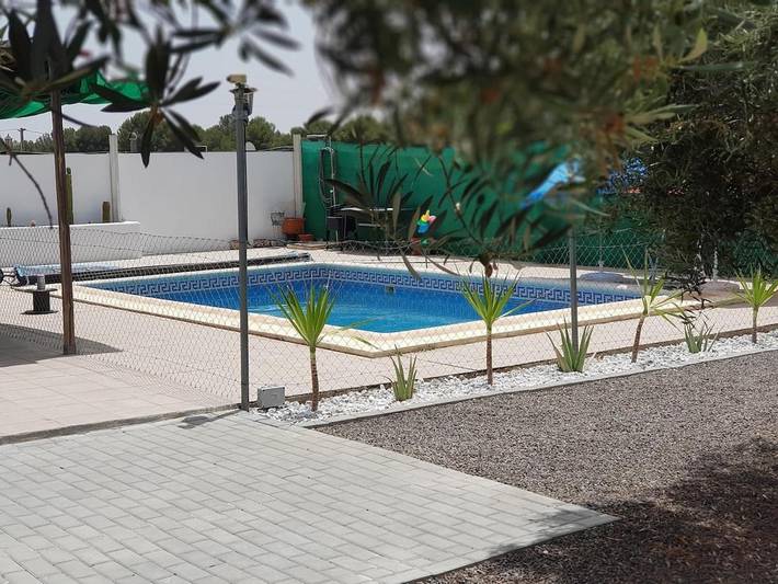 Casa de vacaciones para 4 personas, con jardín además de piscina y vistas, Se admiten mascotas - 1