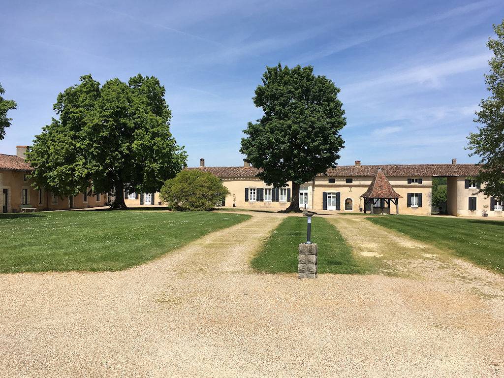 Gîte Les Bergeronnettes in Grignols, Périgord Blanc