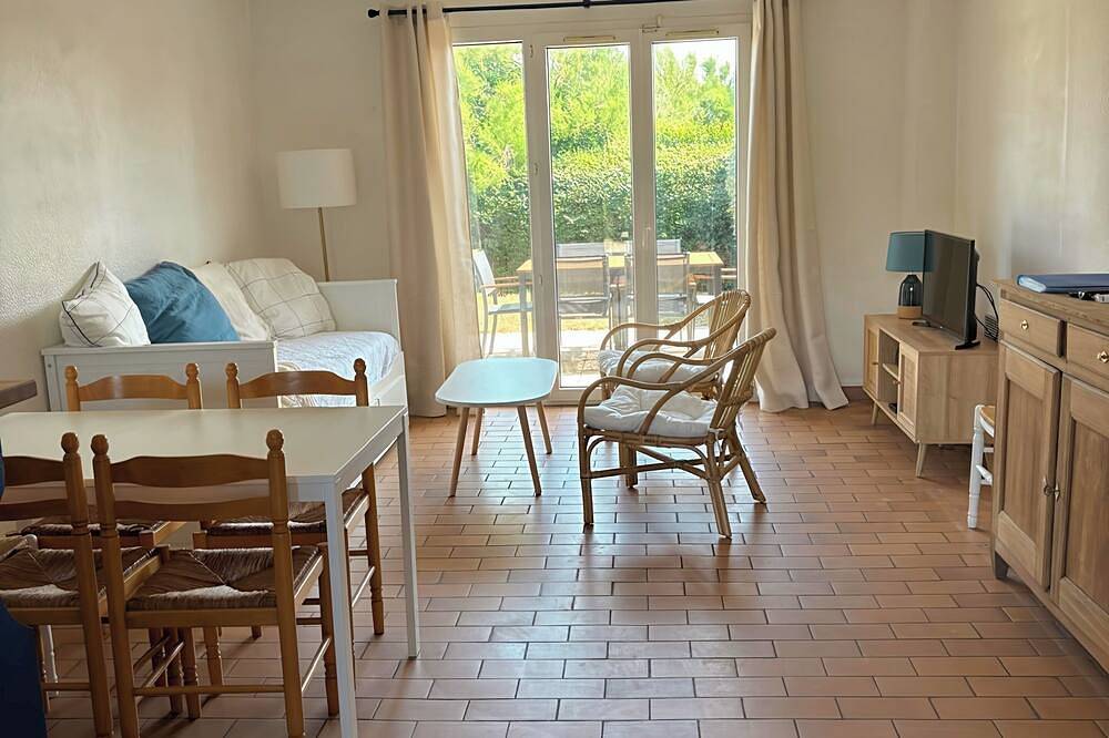 Cosy house 100m from the beach 🌊 ☀️ + garden with barbecue 🔥🥩🍗 in Ambleteuse, Boulogne-sur-Mer region