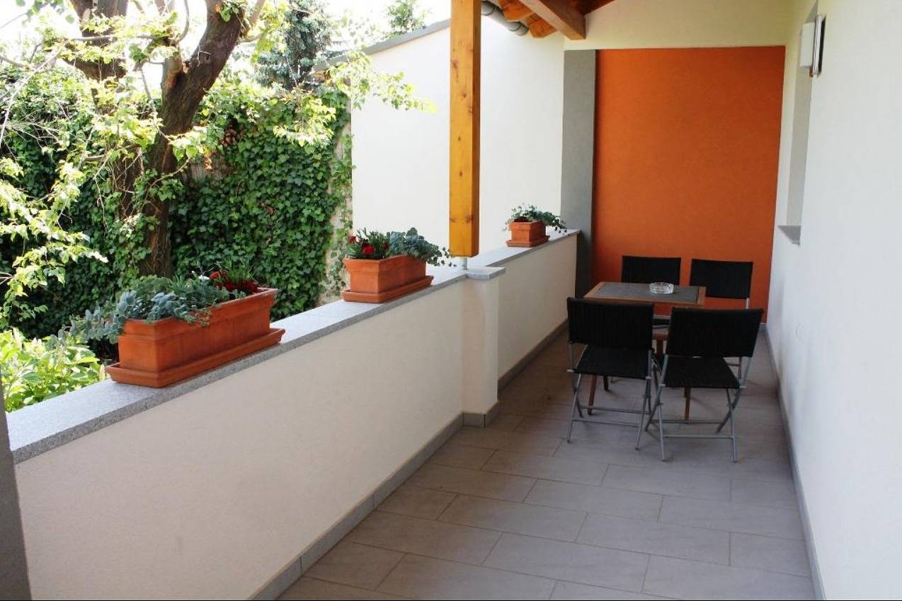 Ganze Ferienwohnung, Ferienwohnung für 3 Personen mit Garten in Gols, Neusiedlersee-Hügelland