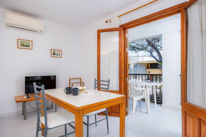 Appartement entier, Appartement de vacances "Mhm 3" avec balcon et Wi-Fi in Cala Ratjada, Capdepera