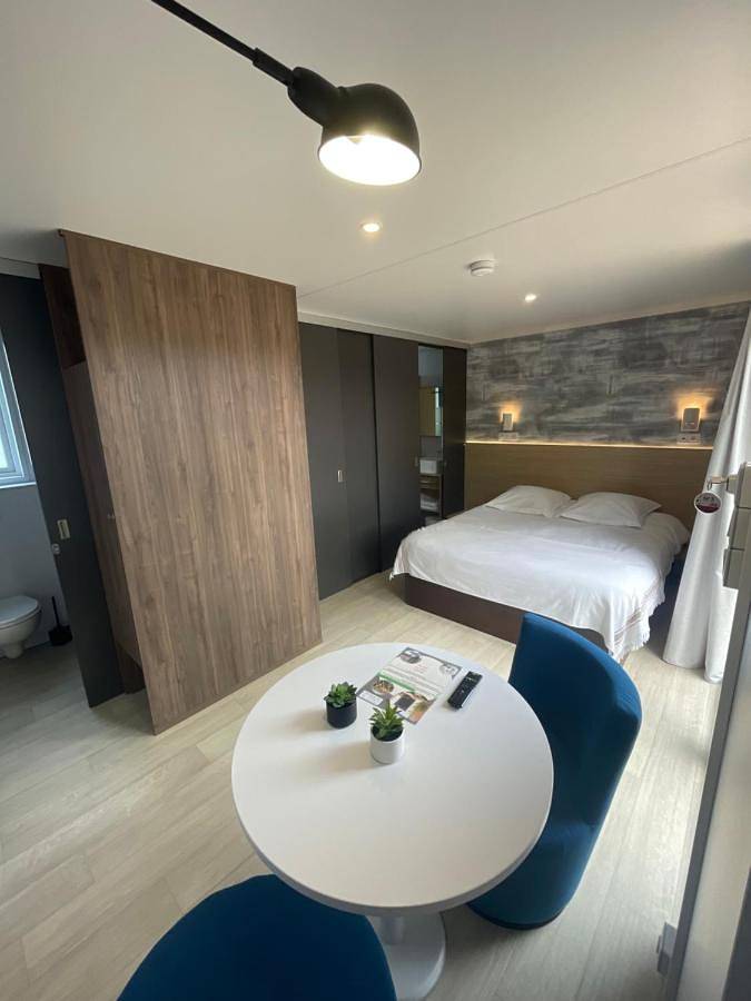 Hôtel pour 2 personnes, avec vue et jardin à Mamers - 4