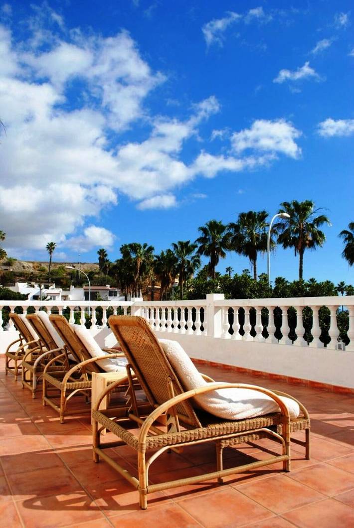 Chambre d’hôte, avec Balcon et Terrasse ainsi que Jardin et Vue