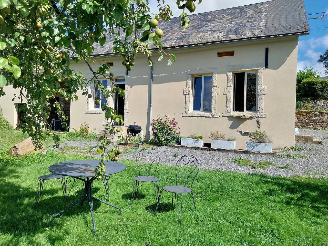 Gîte de l'Étang in Villapourçon, Parc naturel régional du Morvan