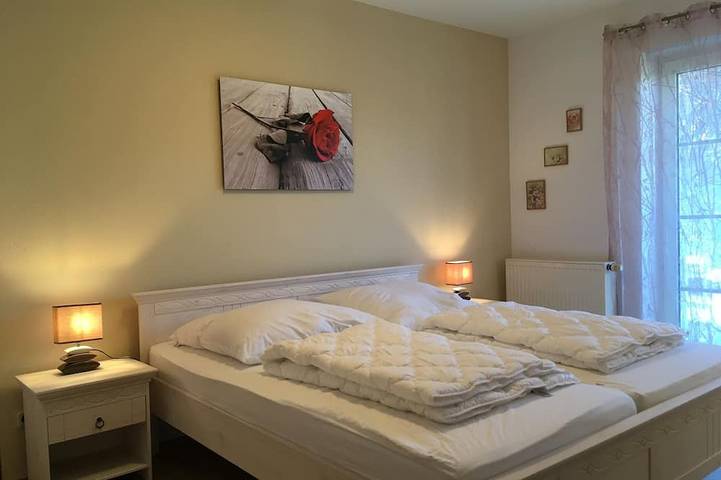 Ferienwohnung für 4 Personen, mit Garten und Terrasse sowie Whirlpool - 1