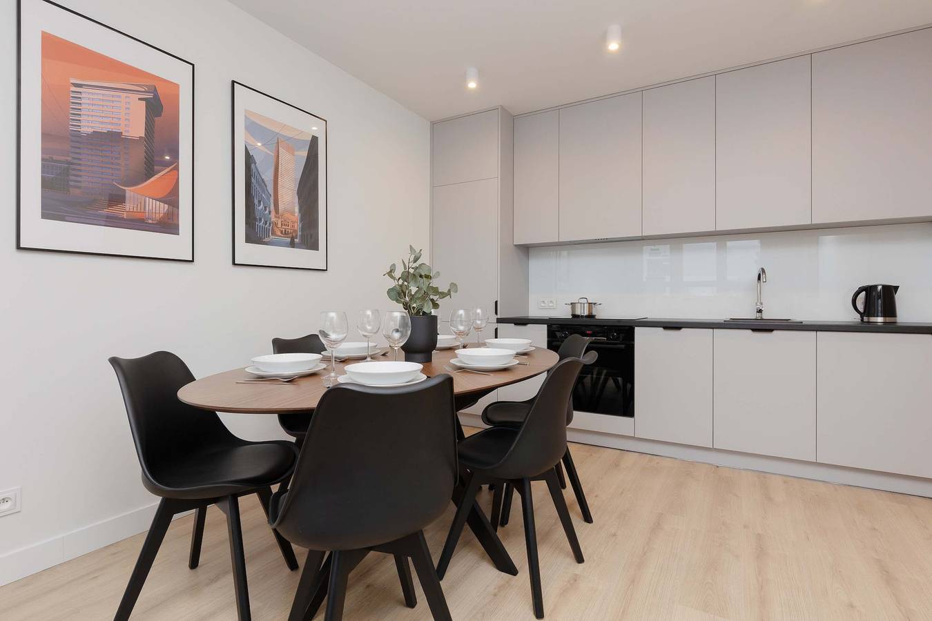 Entire apartment, Nowogrodzka 56 Apartment Next to Pkin in Warsaw Śródmieście, Warsaw