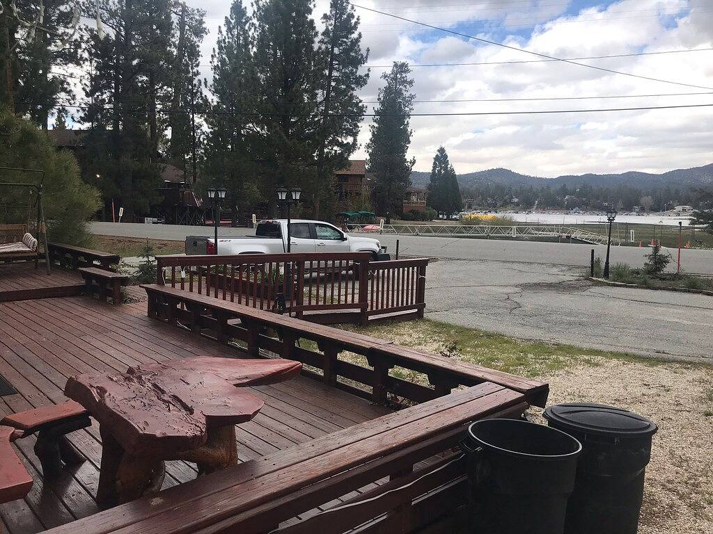2bd2bth Kabine mit Wifi, Hottub, voll ausgestattete Küche, Smart-Tv / Book1week erhalten 20% Rabatt in Boulder Bay, Big Bear Lake