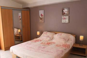 Villa pour 5 Personnes dans Sainte-Maxime, Région de Draguignan, Photo 4