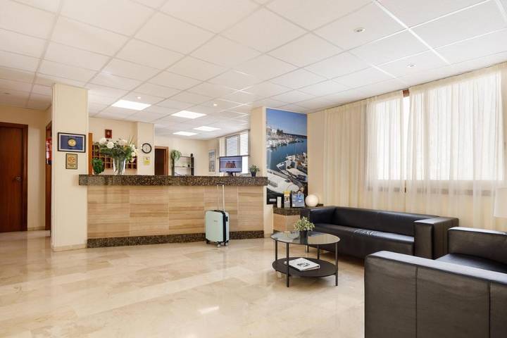 Hôtel pour 2 personnes, avec terrasse à L'Ametlla de Mar - 3