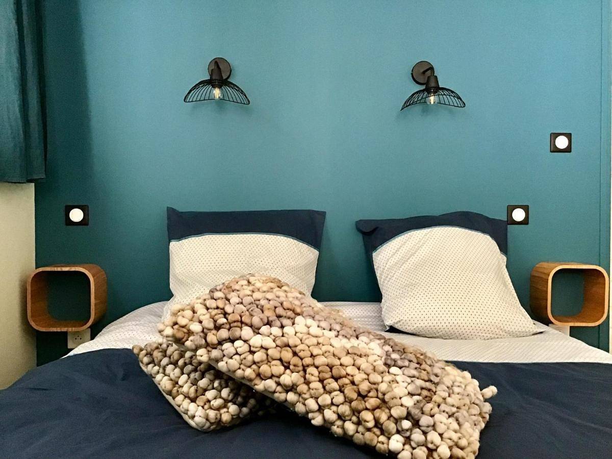 Appartement entier, One-Bedroom Apartment in Les Rosiers-sur-Loire, Vallée de la Loire