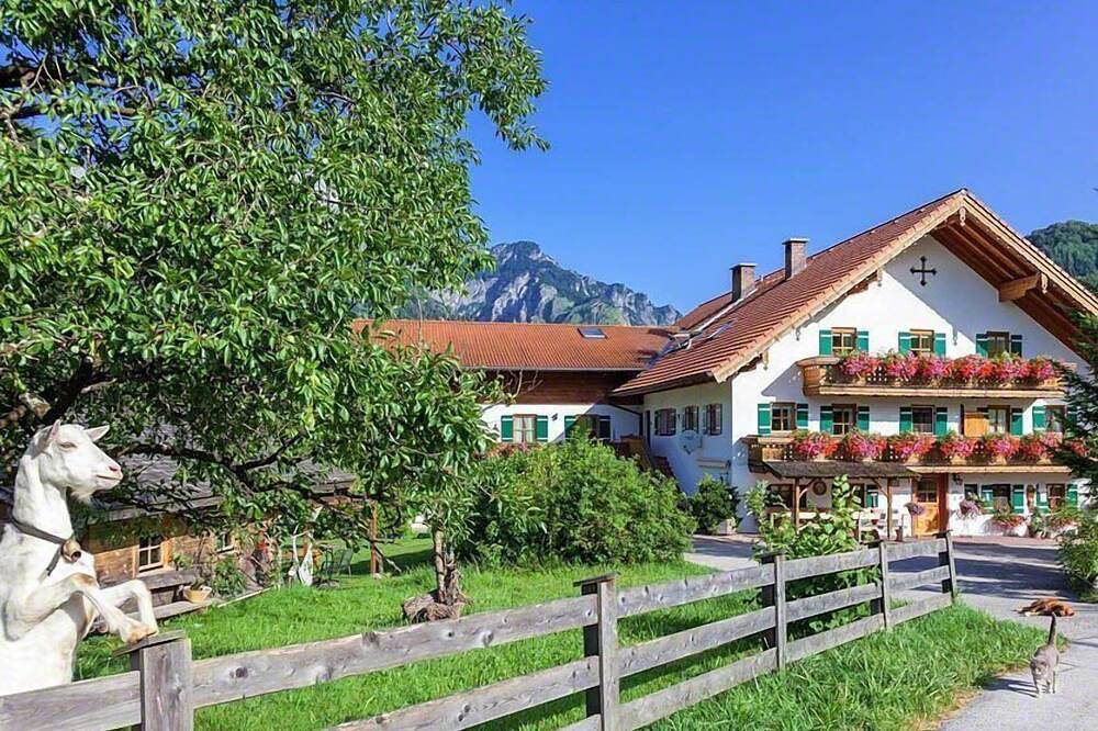 Ganze Wohnung, Ferienwohnung Hoher Göll für 1-6 Personen, 85 qm in Göllstock, Marktschellenberg