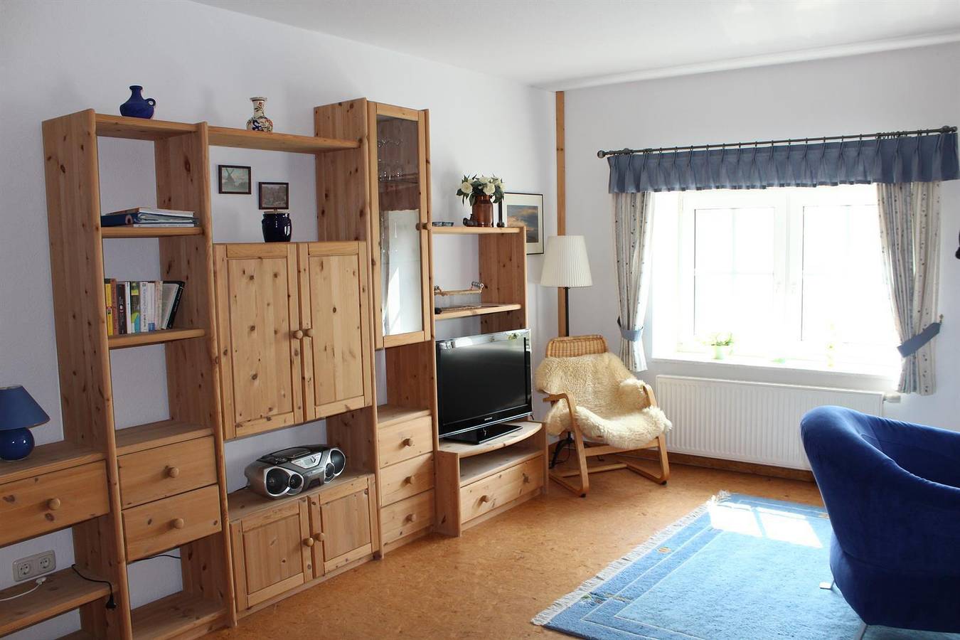 Ganze Ferienwohnung, Fewo Heuboden, Dusche, Wc, 2 Schlafräume in Tossens, Butjadingen