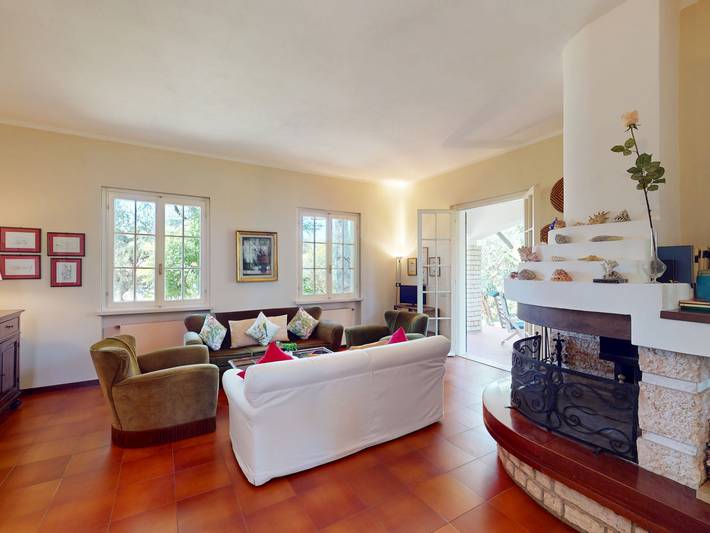 Villa pour 6 personnes, avec balcon et jardin à Sirmione - 4